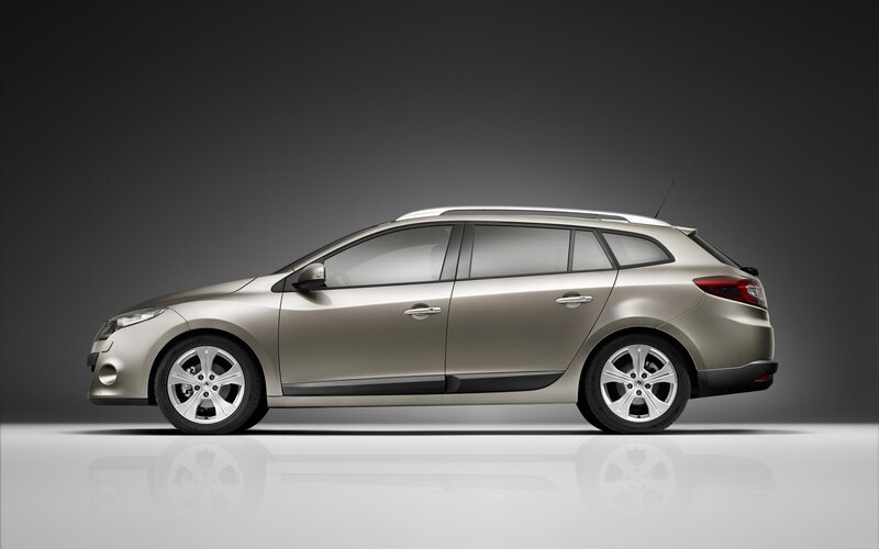 silver station wagon side profile