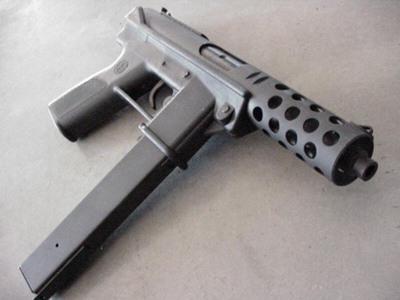 Silver Submachine Gun