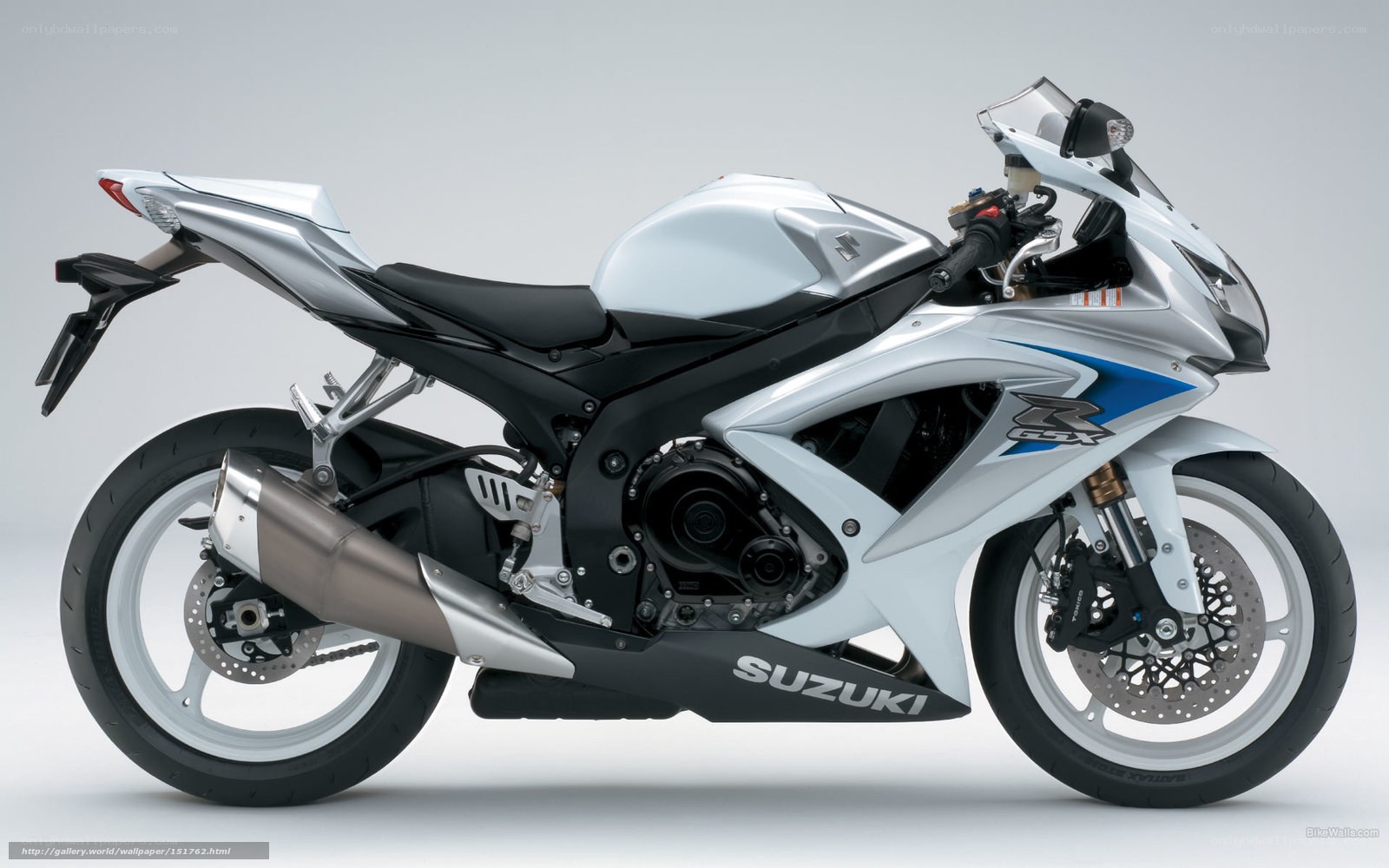 silver suzuki sport motorcycle
