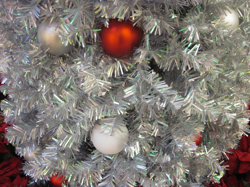 Silver Tinsel Christmas Tree — Festive, Winter