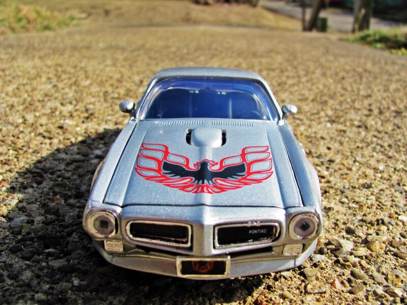 Silver Toy Car — Neutral