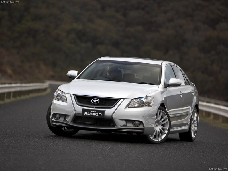 silver toyota aurion on road