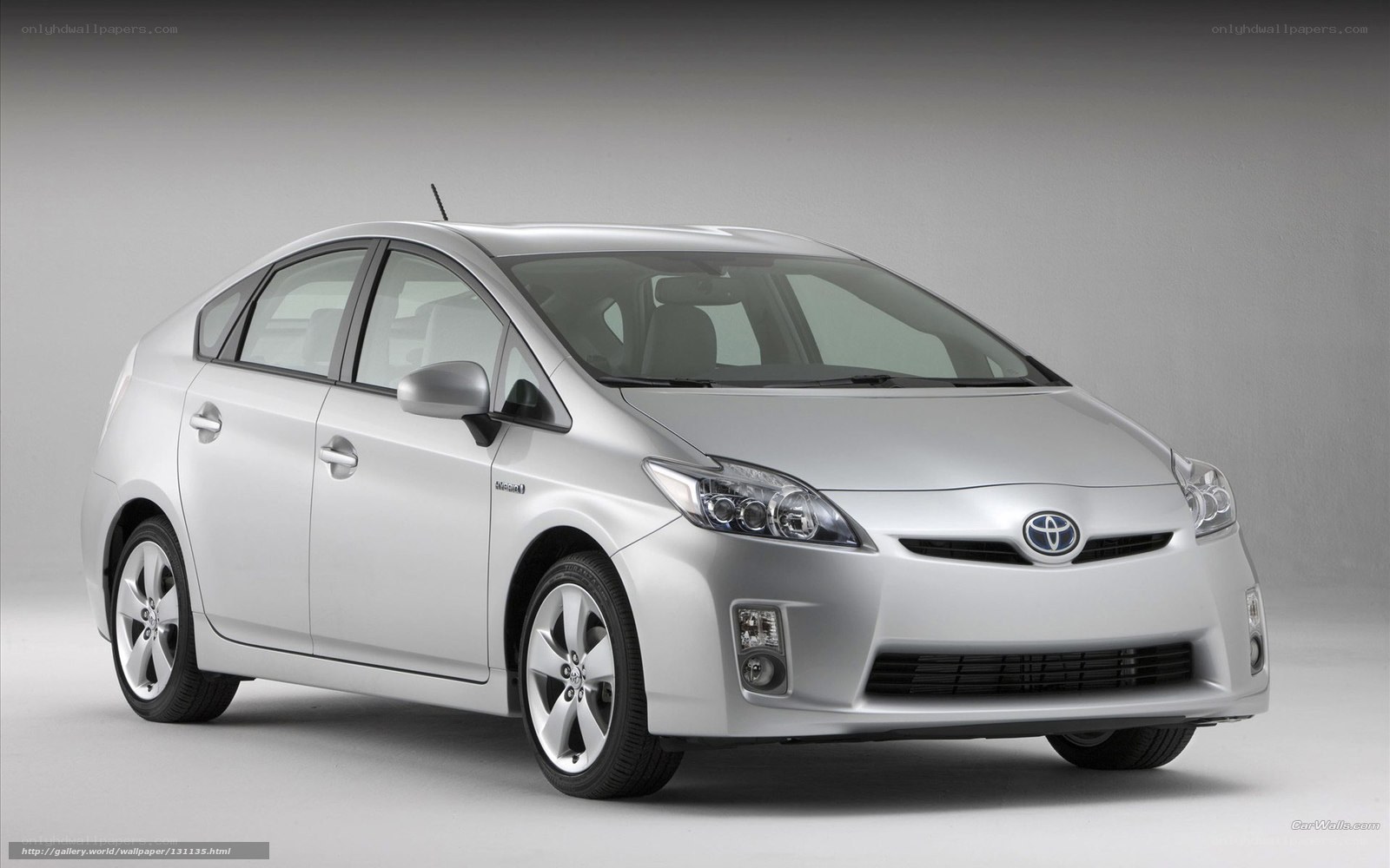 silver toyota prius car