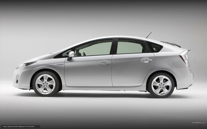 silver toyota prius hybrid