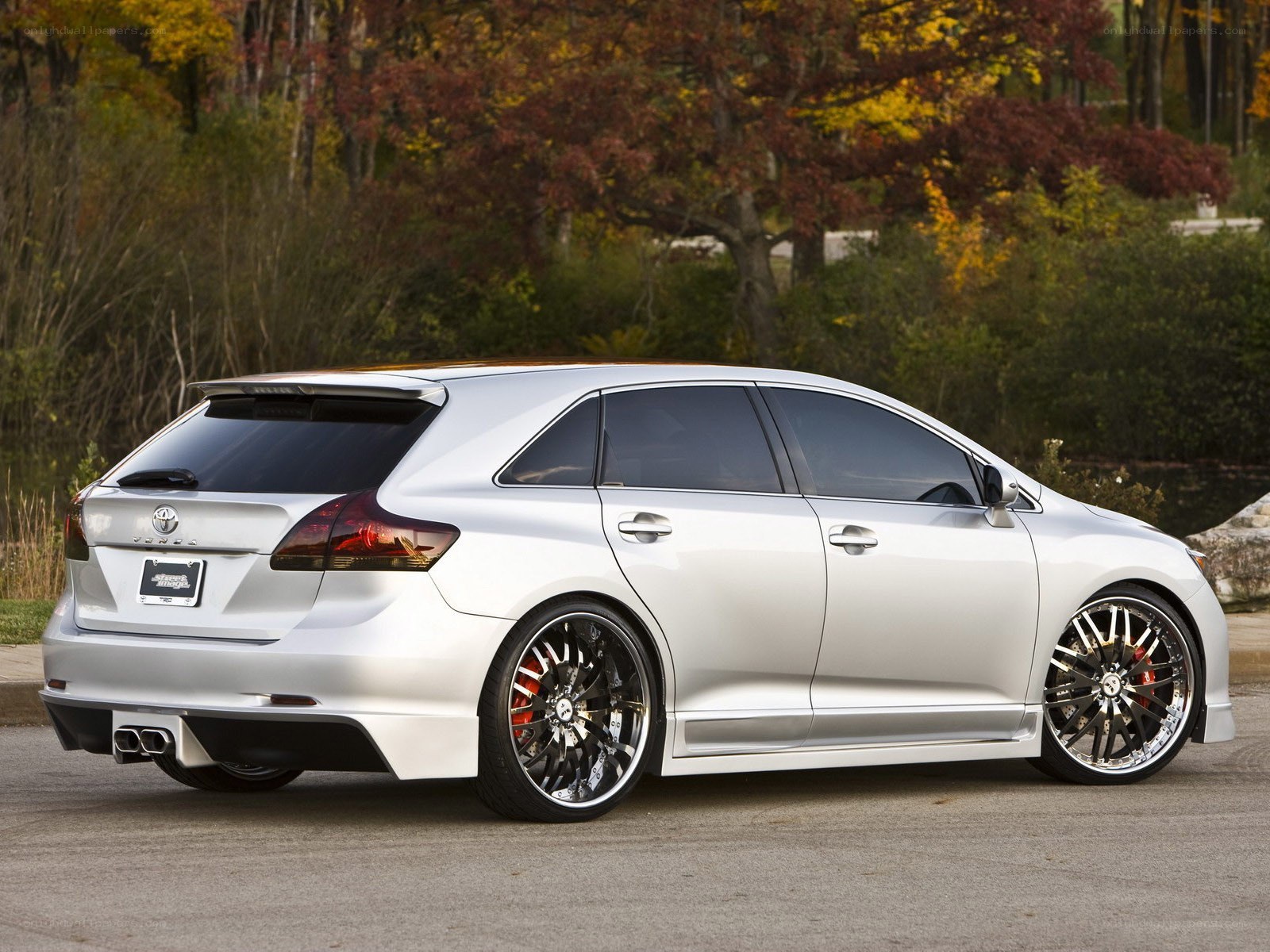 silver toyota venza hatchback