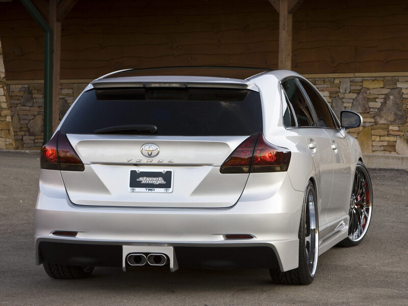 Silver Toyota Venza — Neutral