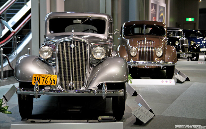 Silver Vintage Car — Gray, Calm, Photograph