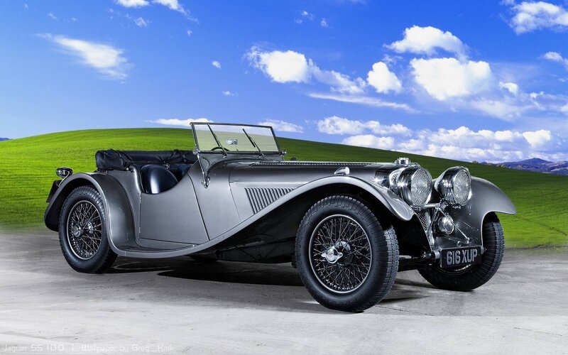 Silver Vintage Car — Gray, Serene