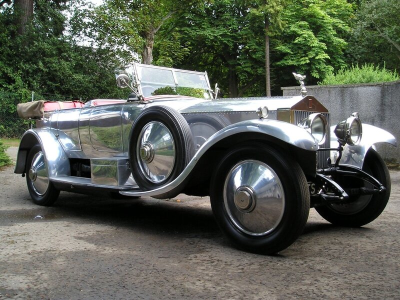 Silver Vintage Car — Serene, Afternoon