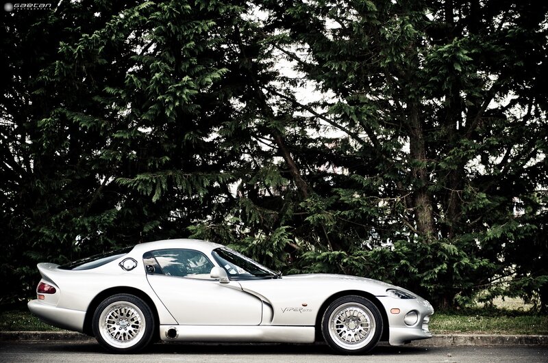 Silver Viper GTS sports car