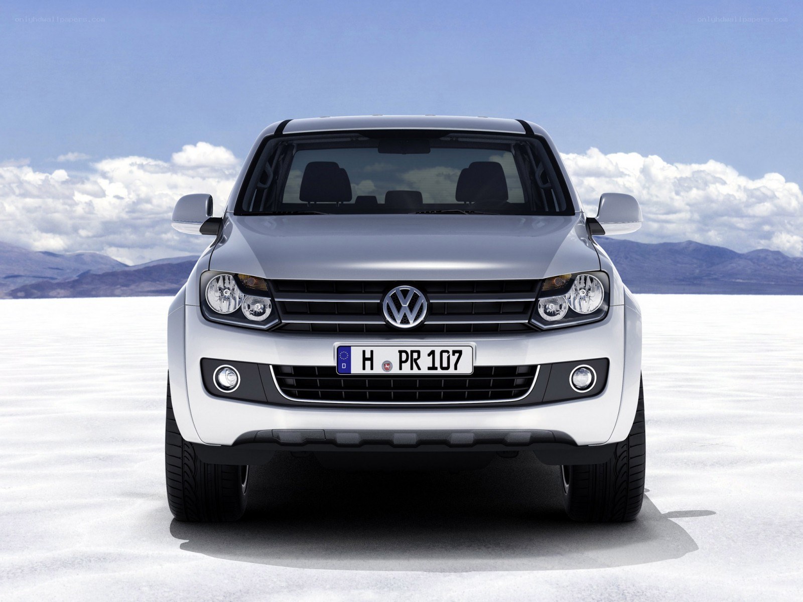Silver Volkswagen Amarok