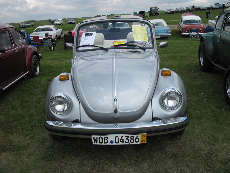 Silver Volkswagen Beetle — Calm