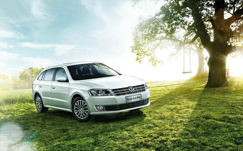 Silver Volkswagen Car — Green