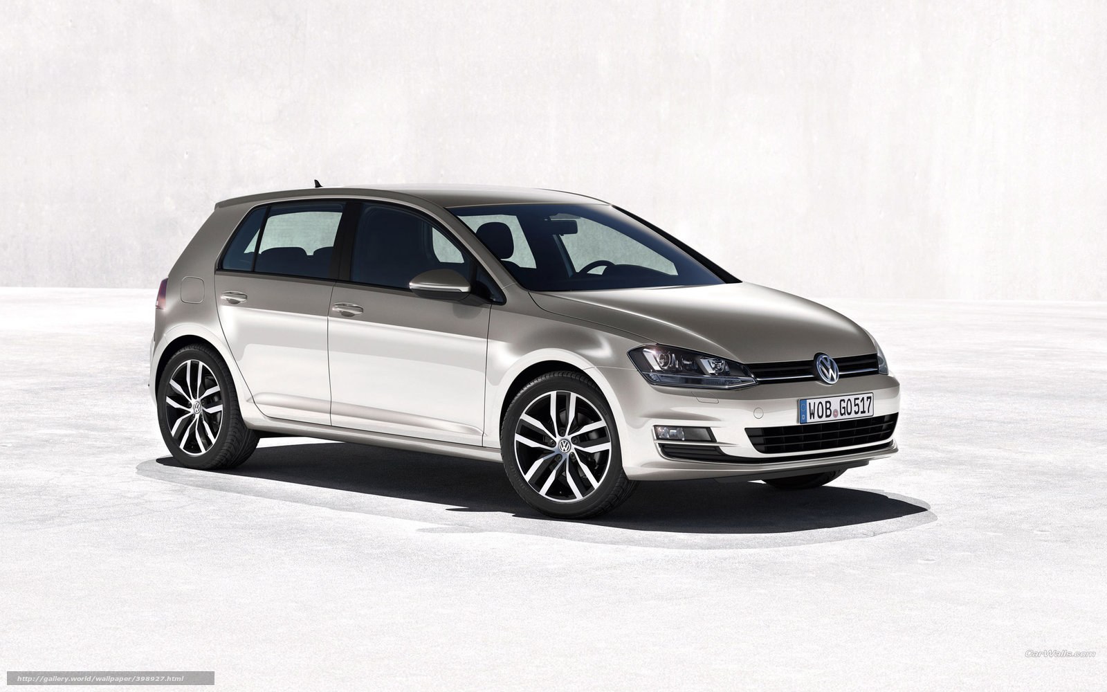 silver volkswagen golf