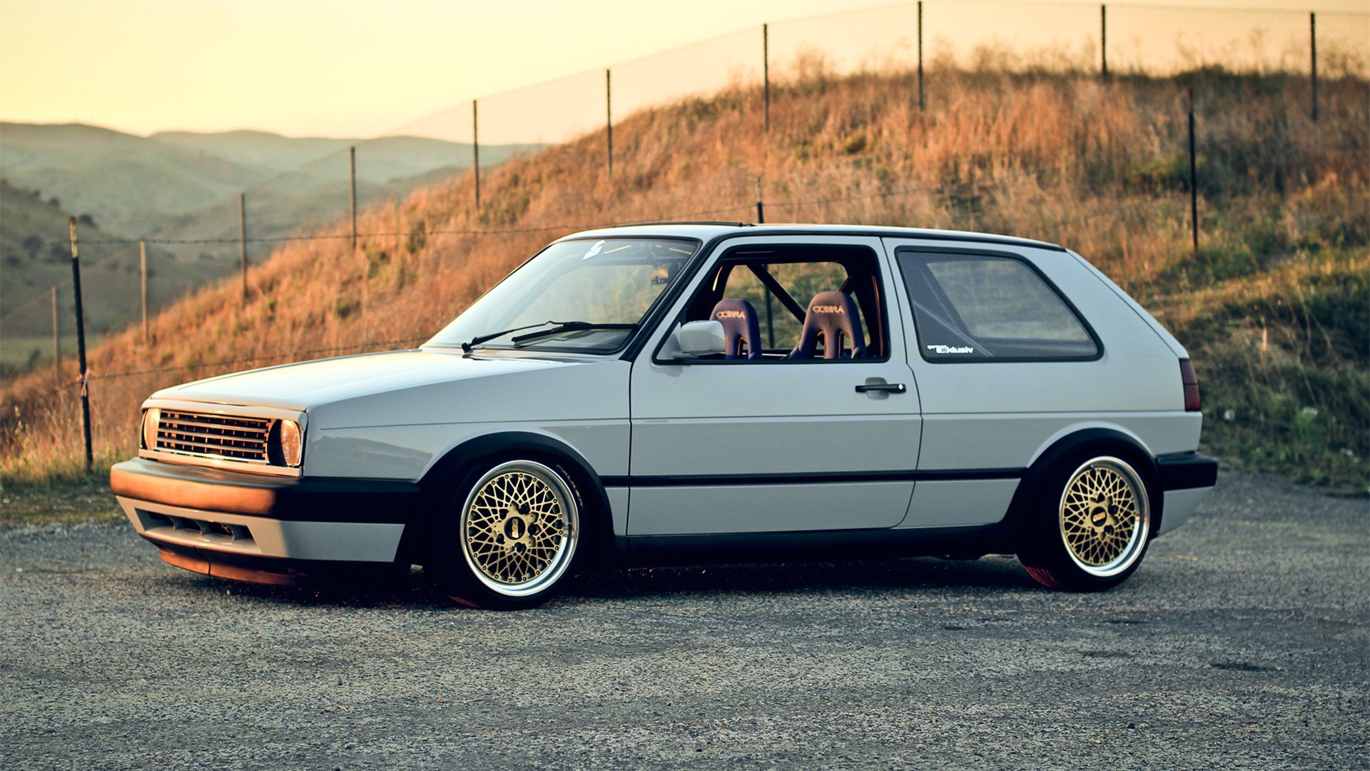 silver volkswagen golf mk2