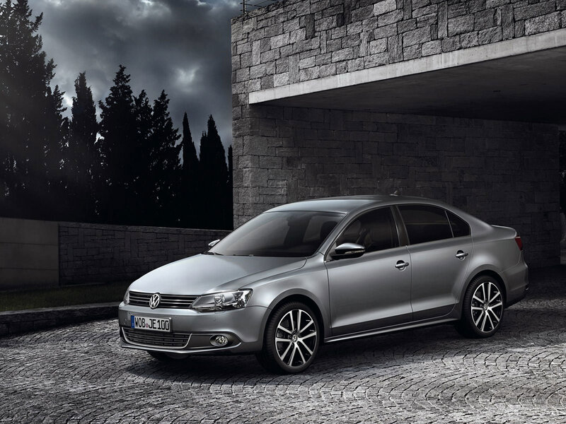 Silver Volkswagen Jetta — Gray