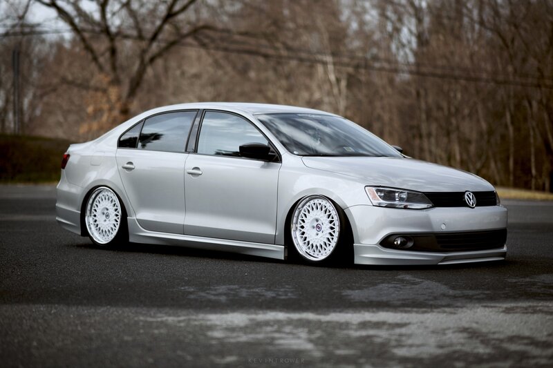 silver volkswagen jetta sedan