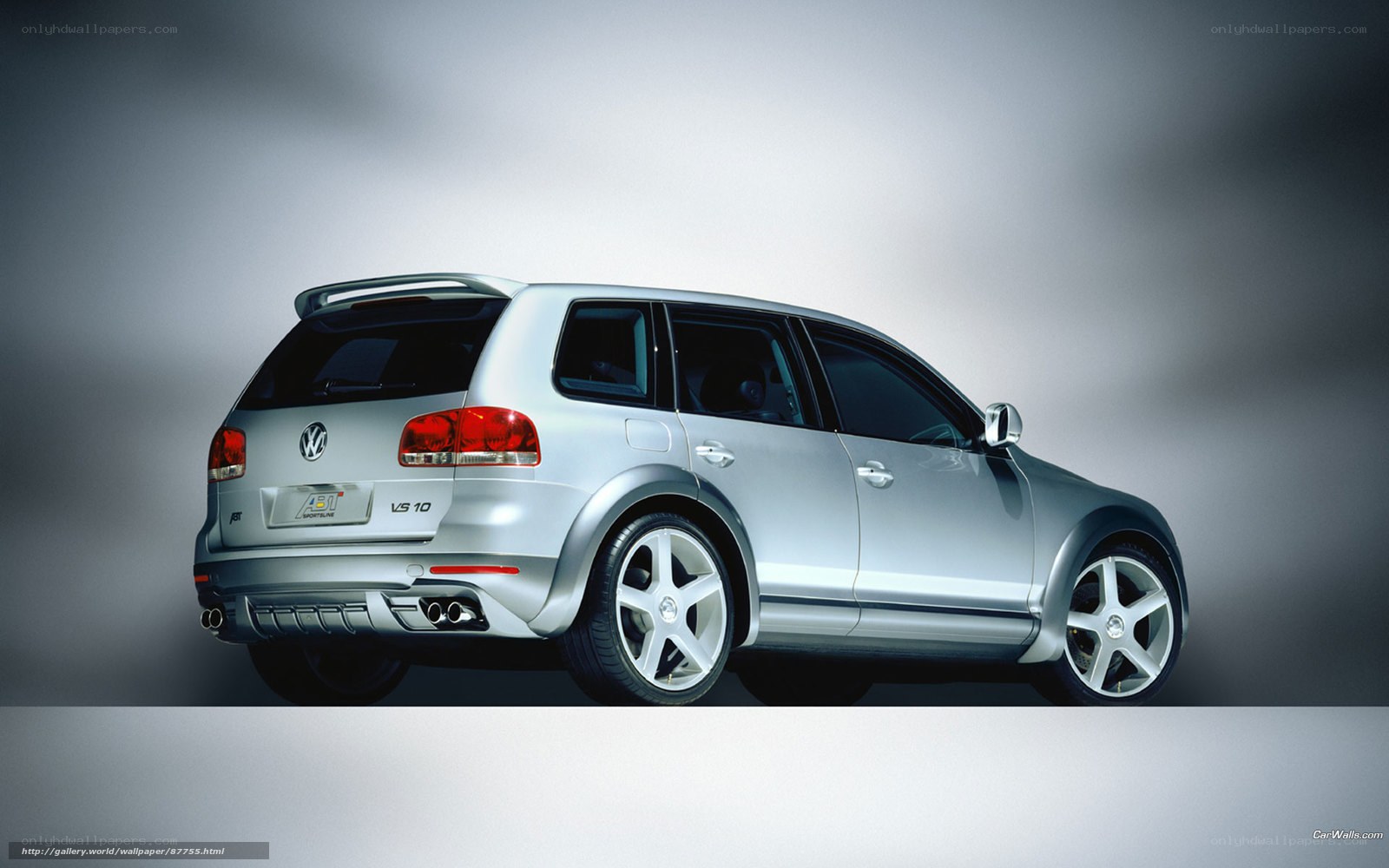 silver volkswagen suv