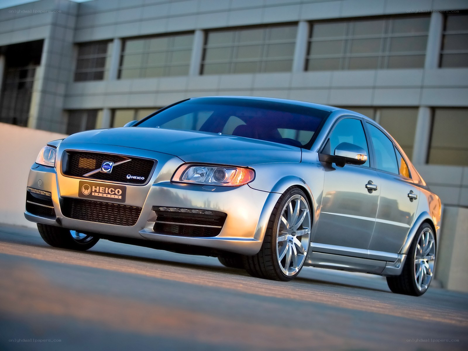 Silver Volvo S80 sedan