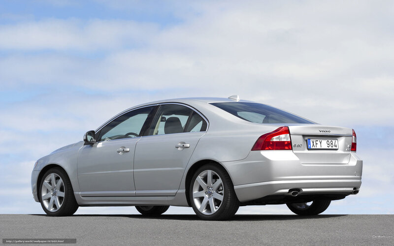 Silver Volvo S80