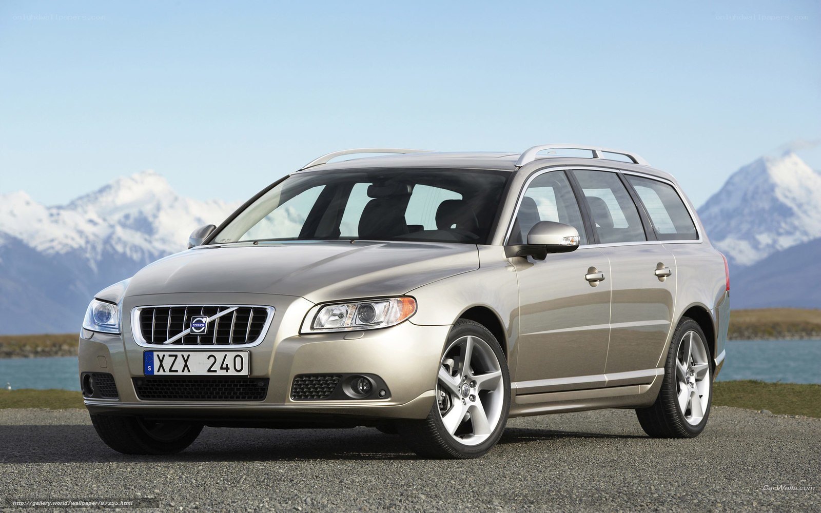 silver volvo station wagon
