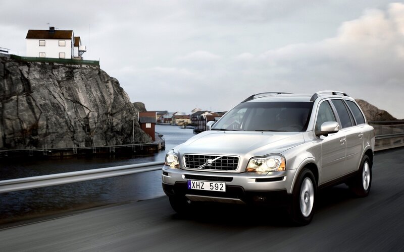 Silver Volvo Suv — Calm
