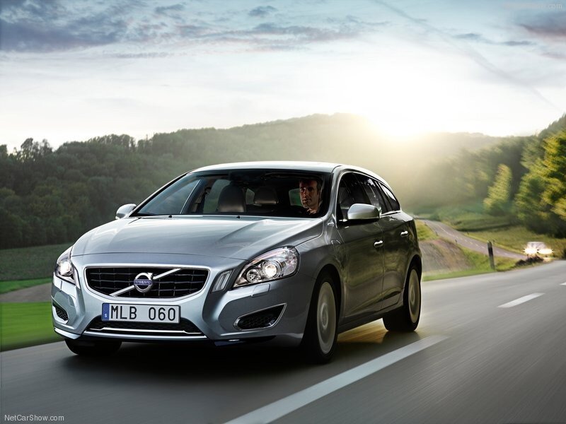 Silver Volvo V60 on a country road