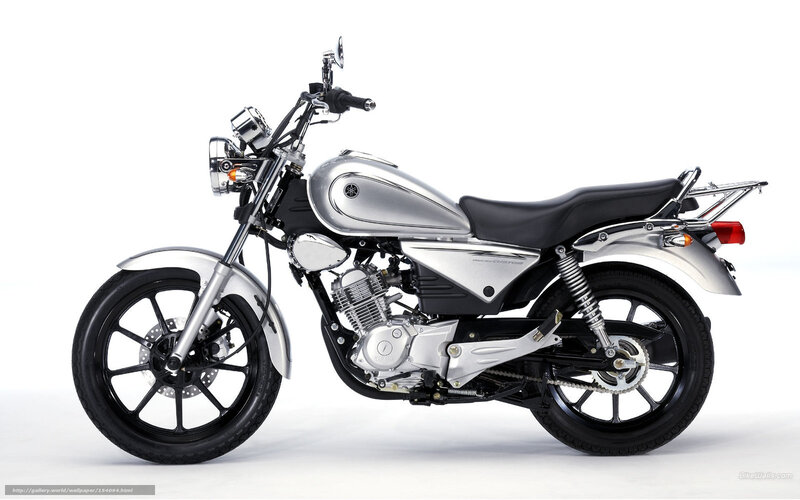 Silver Yamaha Motorcycle — Neutral, Photograph, Black Seat, Chrome Details
