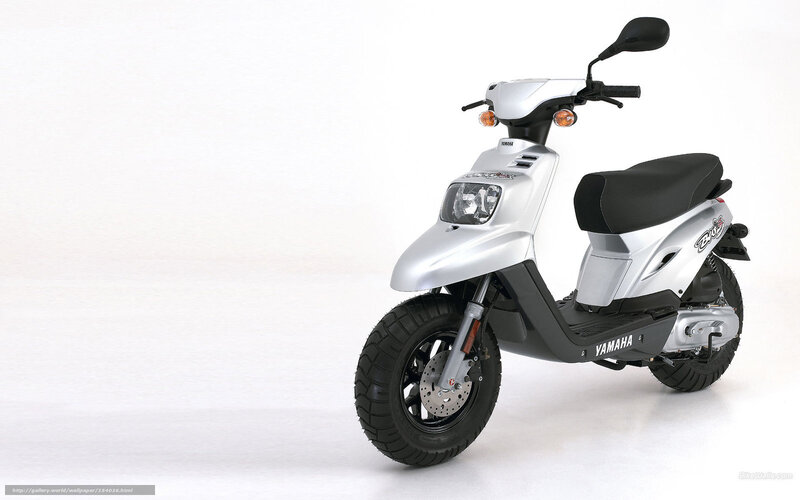 Silver Yamaha Scooter — Neutral, Photograph