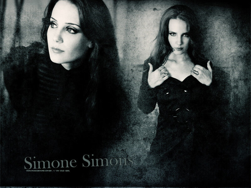 Simone Simons portrait