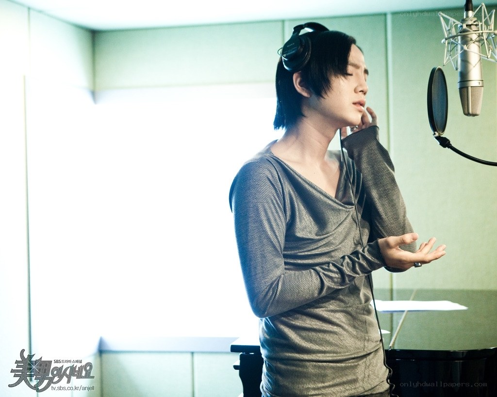 singer in recording studio