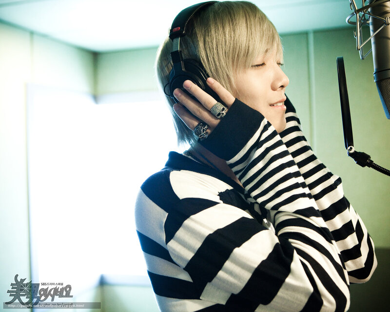 singer in recording studio