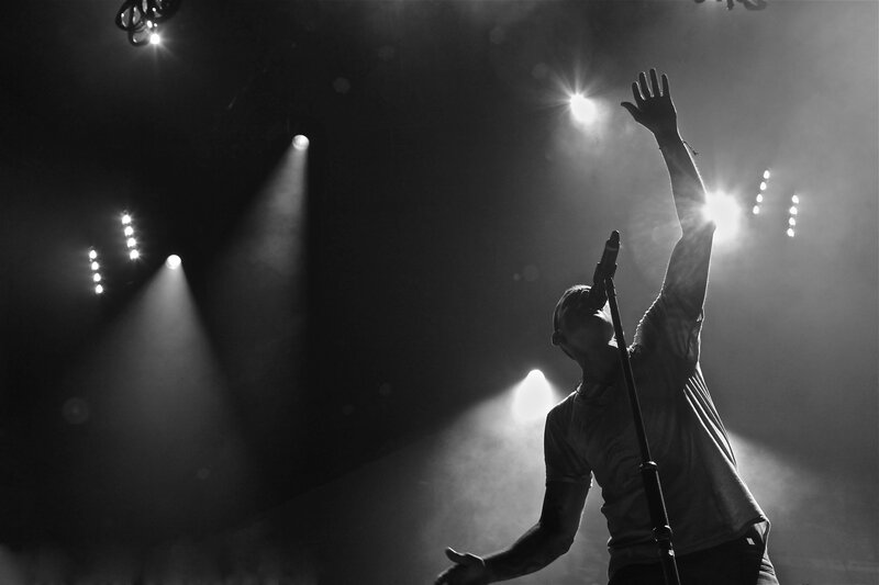 Singer on Stage — Black, Dramatic