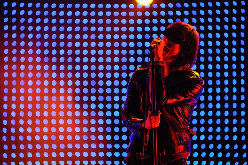 Singer on Stage — Blue