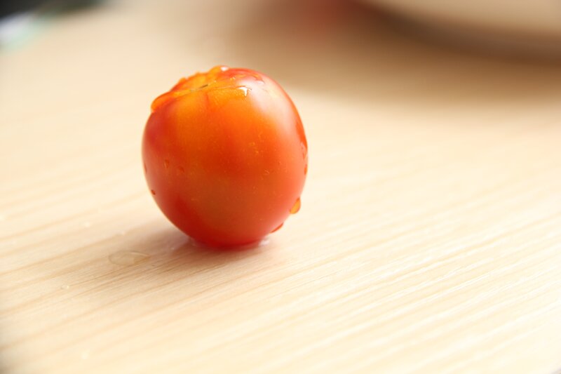 Single Cherry Tomato