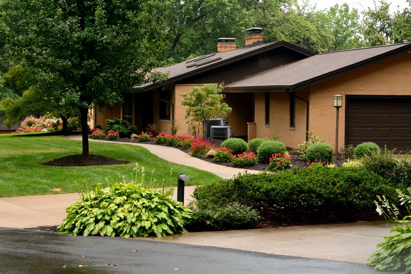 Single-family House — Green