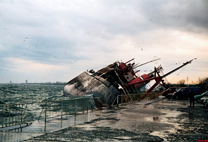 Sinking Ship at Dock — Gray