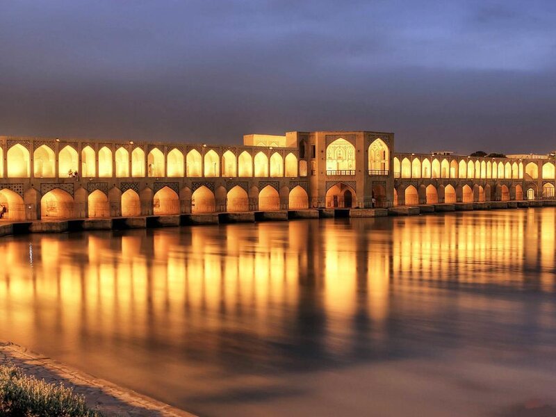 Siose Pol Bridge