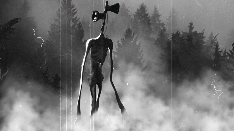Siren Head in Fog