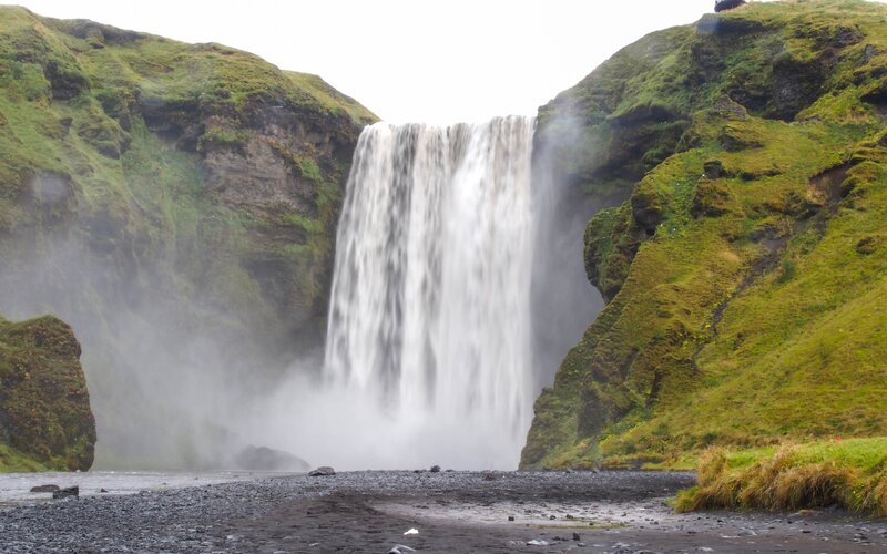 Skógafoss Waterfall — Green, Dramatic, Photograph
