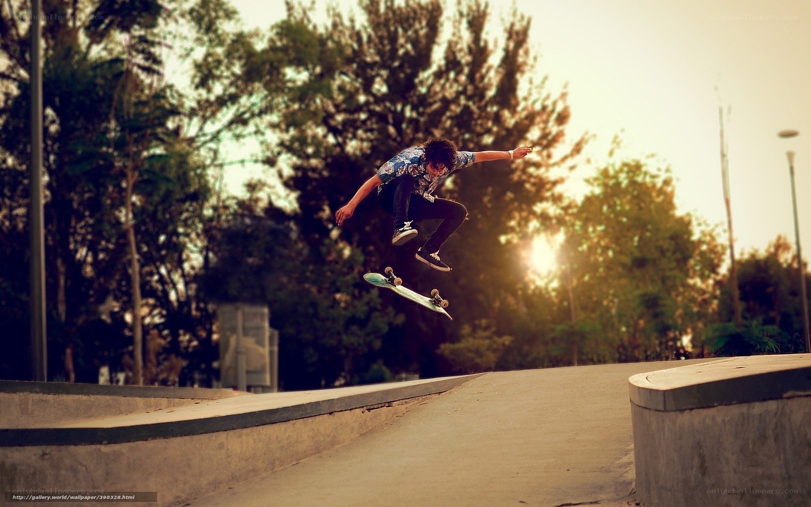 Skater mid-air jump