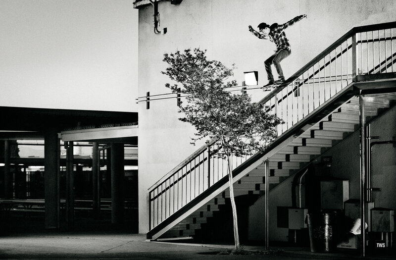 Skater on Rail — Black
