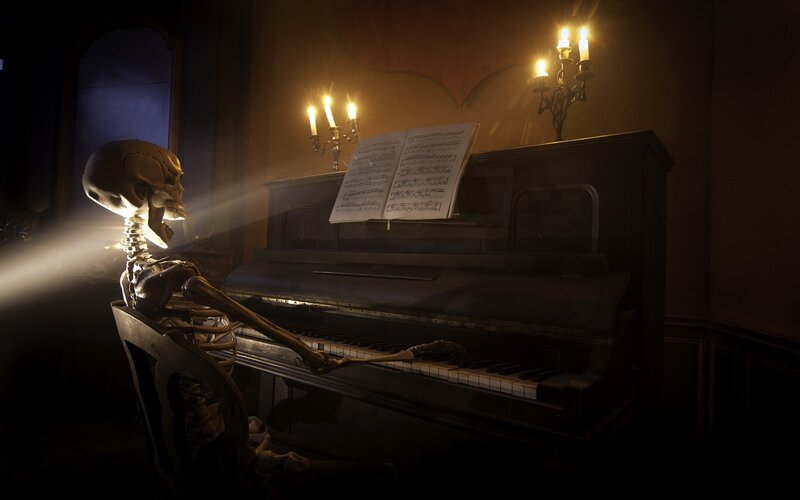 Skeleton at Piano