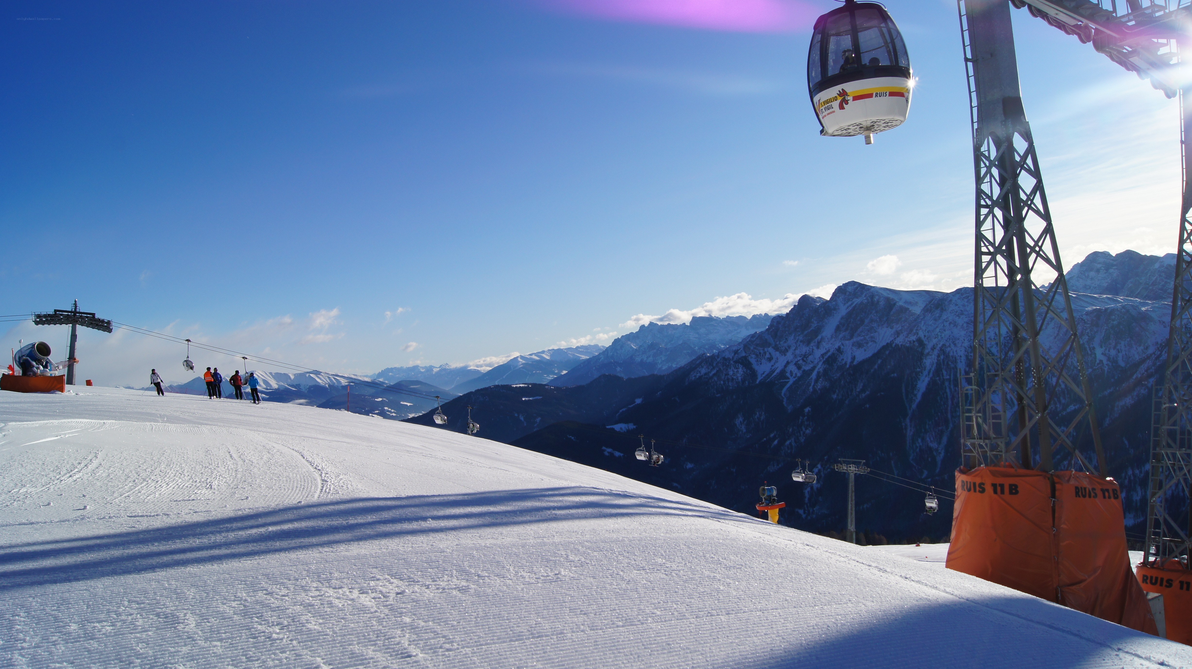 Ski resort with cable car