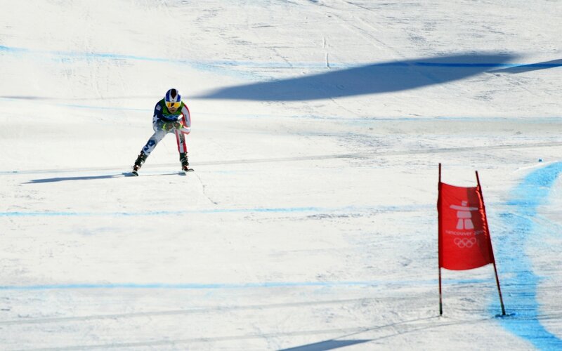 Skier navigating a slalom course