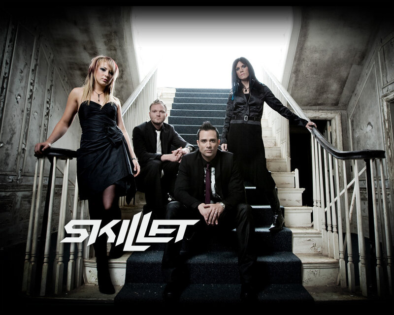 Skillet band on stairs