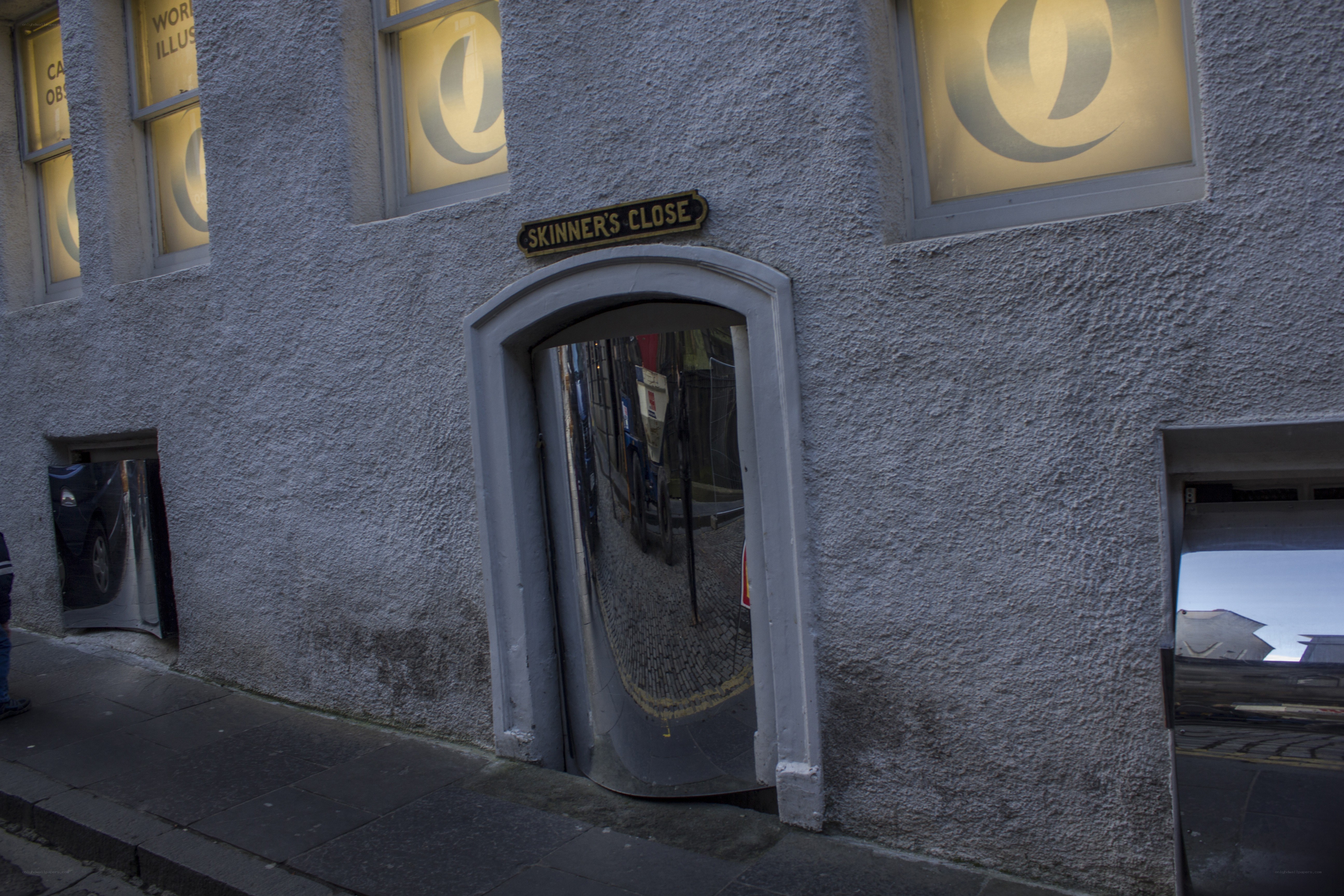 Skinner's Close entrance