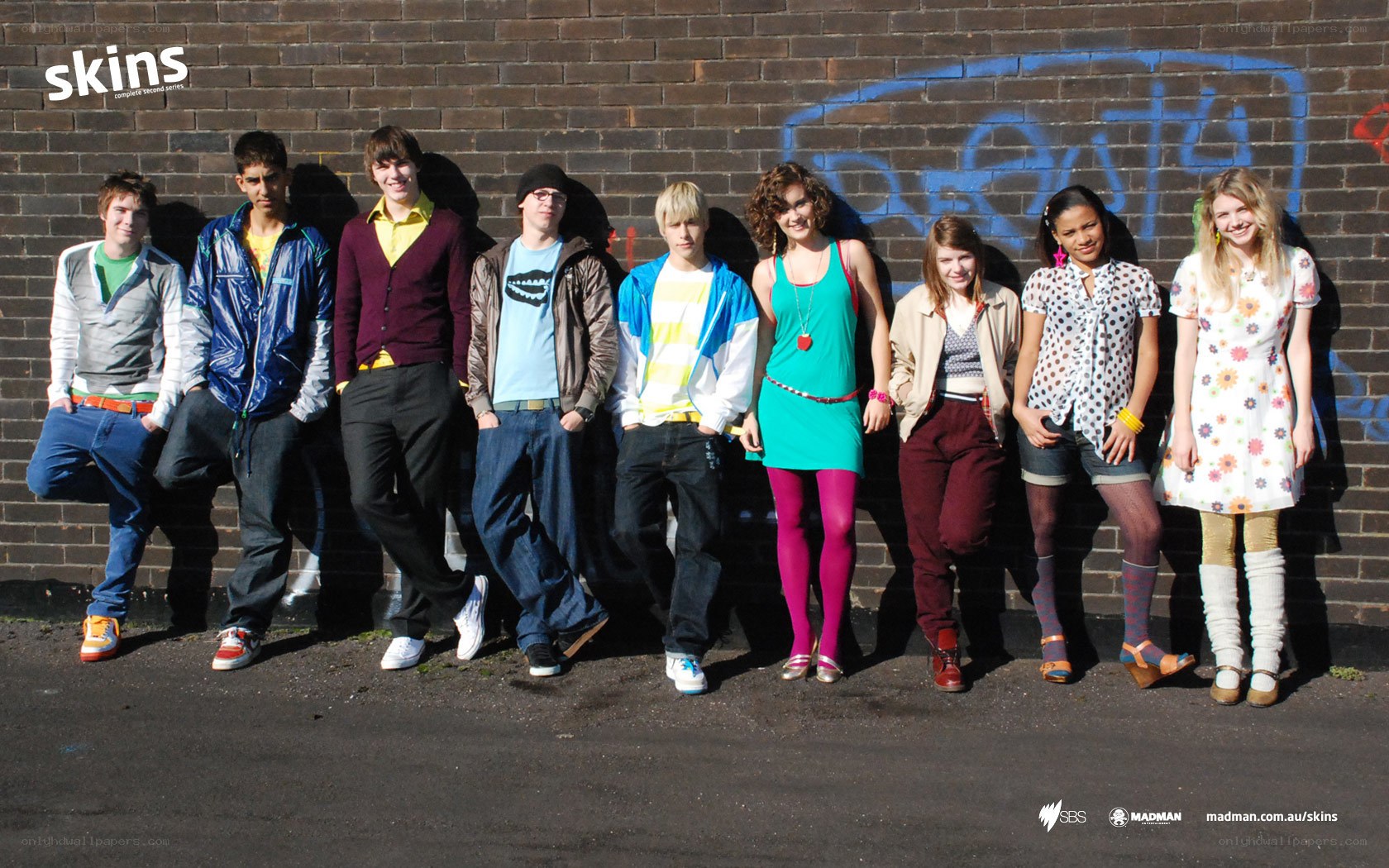 Skins cast group photo