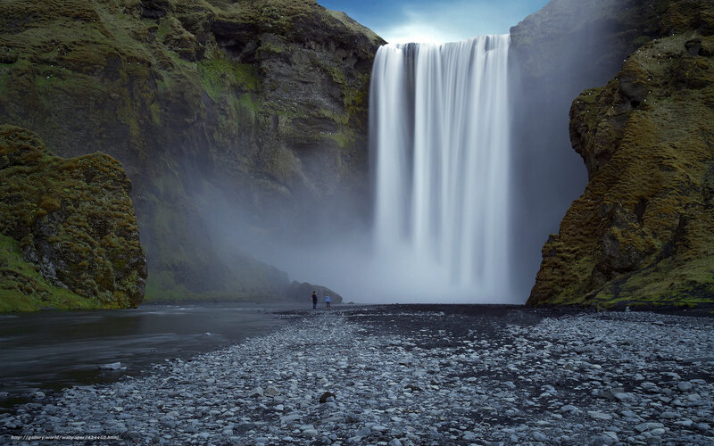 Skogar Waterfall — Green