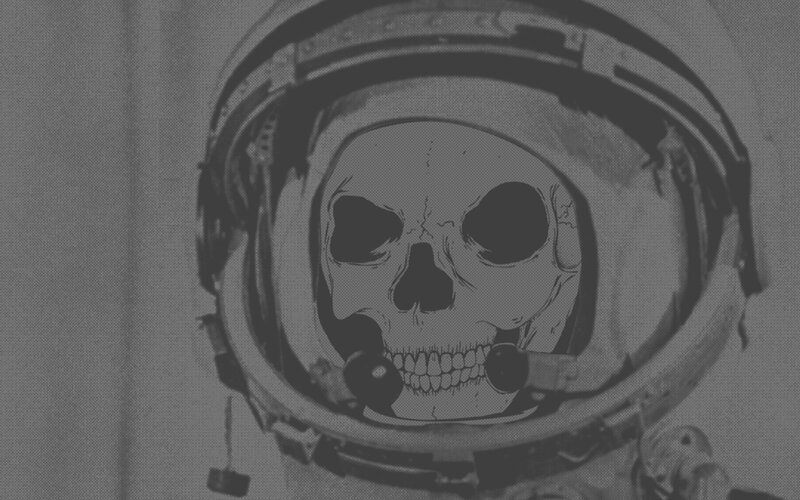 Skull in Helmet — Gray, Dark